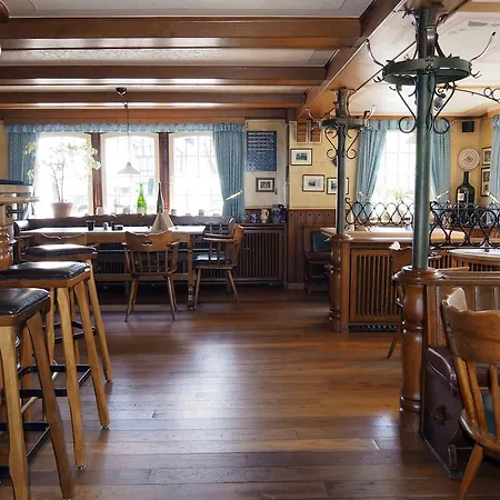Schieferhof Hotell 3*