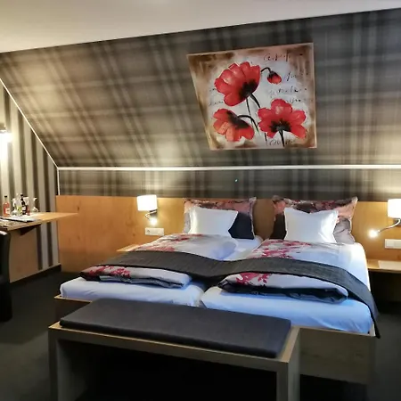 מלון Schieferhof