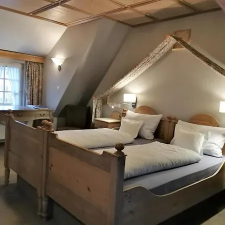 Schieferhof Hotel 3*